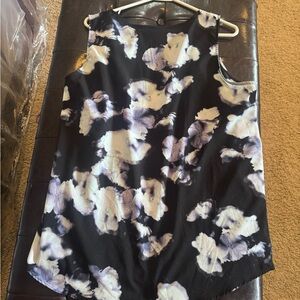 Apt 9 floral sleeveless blouse size XL in EUC